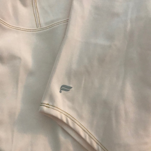 Fabletics bundle! - Picture 2 of 5